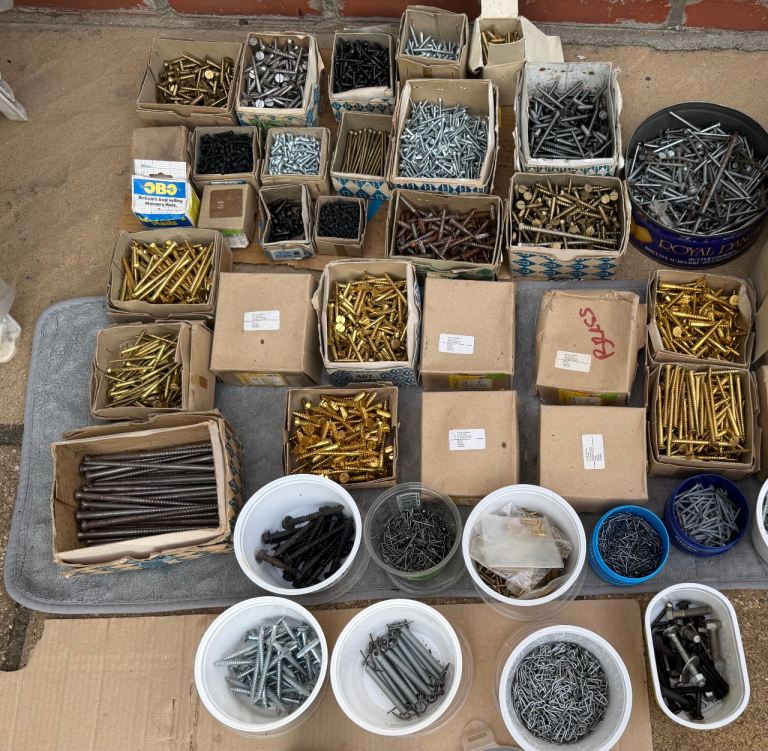 Joblot vintage mix screws 
