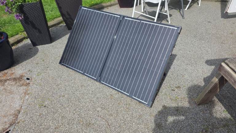 Renogy 100W Solar panel foldable