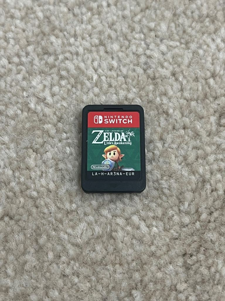 The Legend of Zelda: Link's Awakening - Nintendo Switch - Cartridge Only