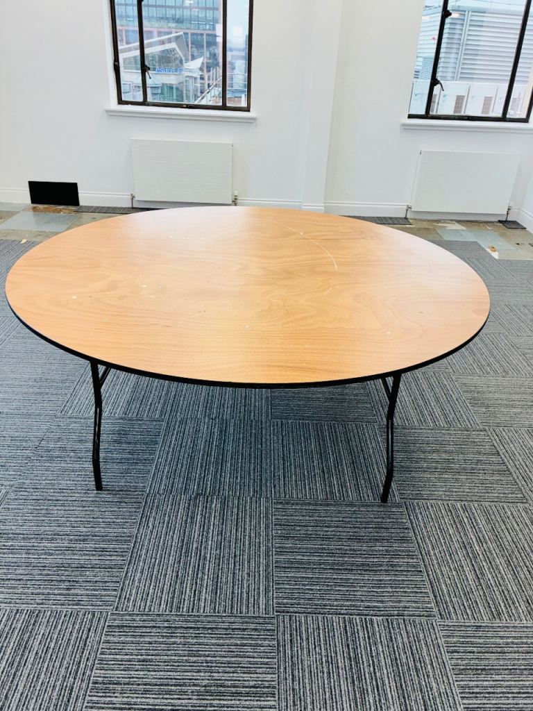 10x Large 6ft Round Wooden Tables 183cm Diameter Commercial Office Event