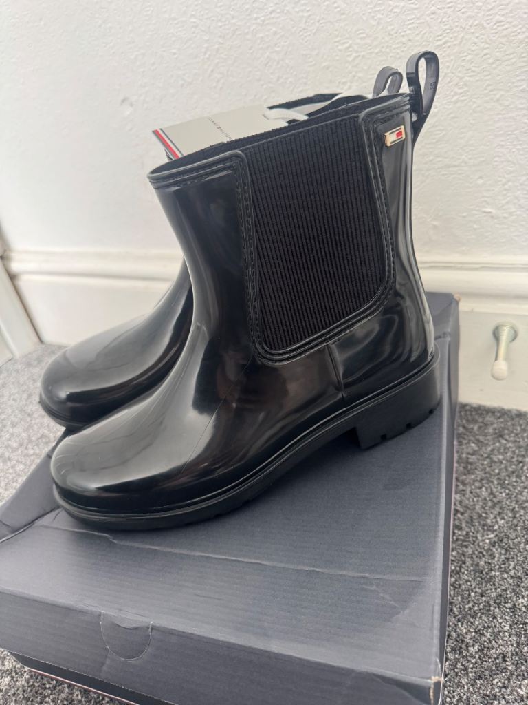 Tommy Hilfiger Black Wellington Boots - New with Tags