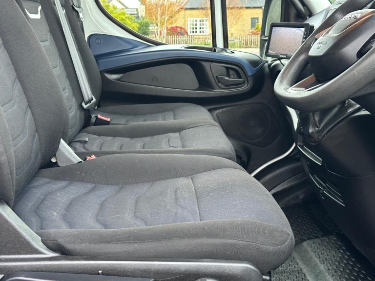 2021 Iveco Daily 72-180 HI MATIC REFRIGERATED BOX VAN 