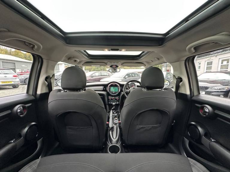 2018 MINI Hatch 1.5 Cooper Hatchback 5dr Petrol Manual Euro 6 (s/s) (136 ps) Hatchback Petrol Manual