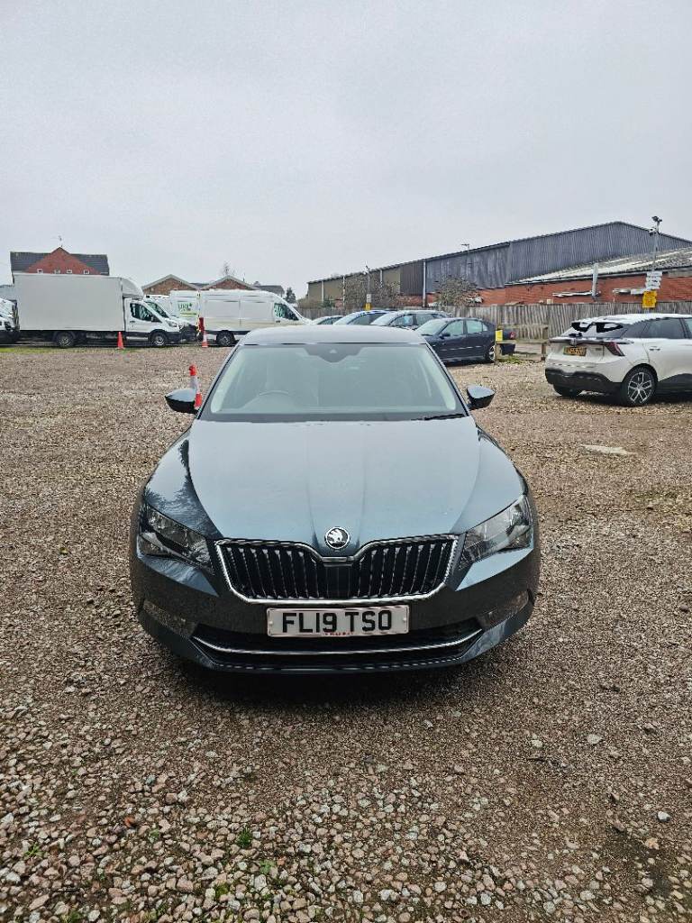 Skoda, SUPERB, Hatchback, 2019, Manual, 1968 (cc), 5 doors