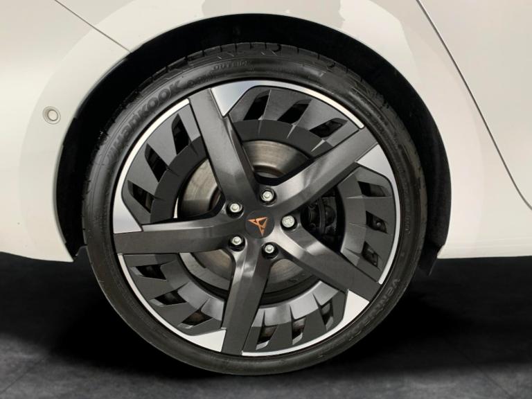 2023 Cupra Leon 2.0 TSI VZ3 Hatchback 5dr Petrol DSG Euro 6 (s/s) (300 ps) - LED - REVERSE  Hatch...