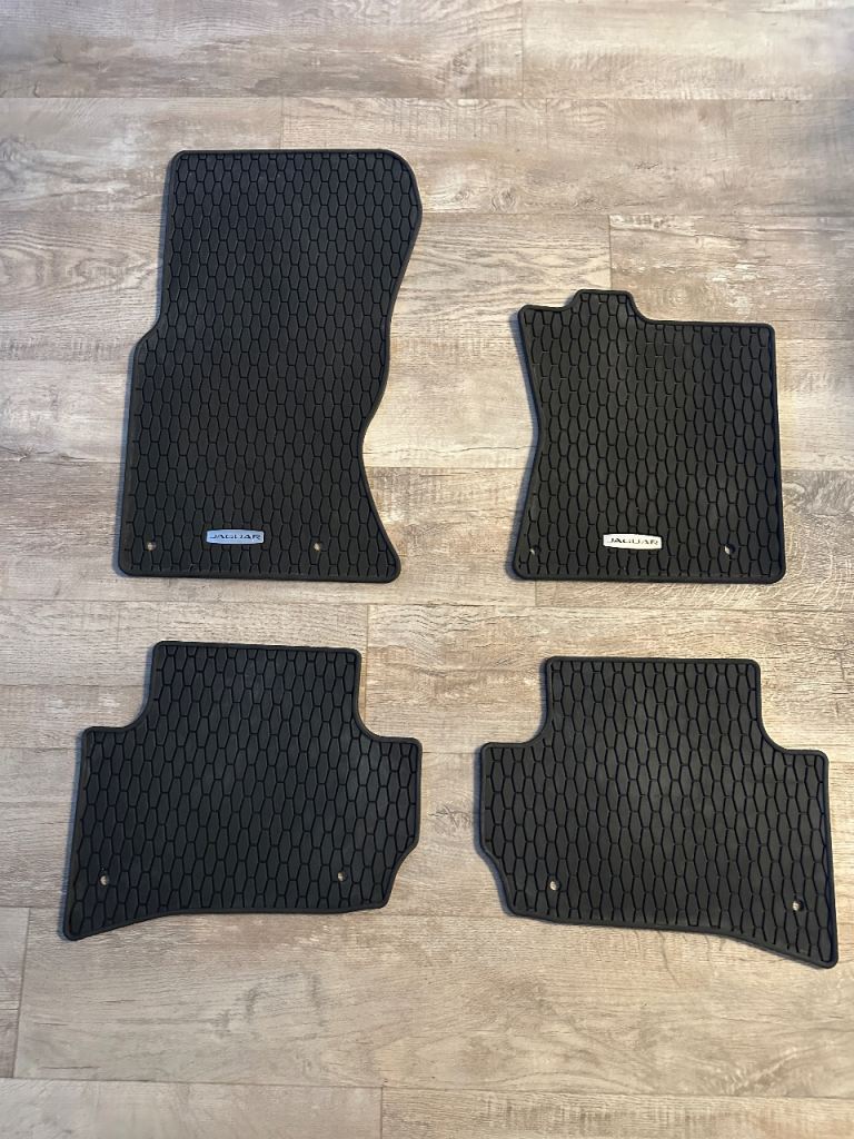 Jaguar F-PACE Rubber Mats