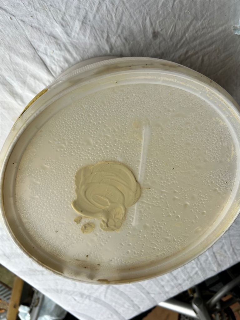 Paint Crown  matt emulsion. Good coverage 5litres