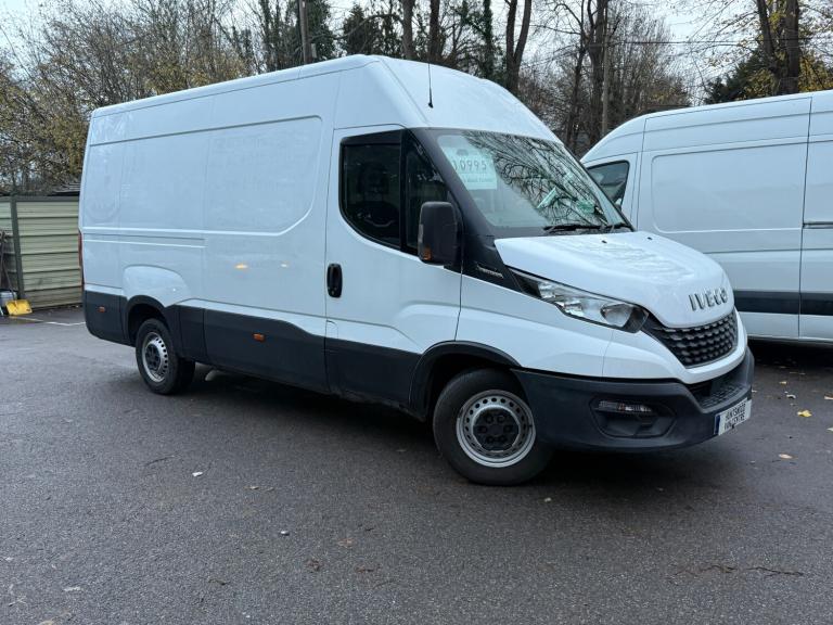 2020 IVECO DAILY 2.3L DIESEL WHITE AUTOMATIC PANEL VAN - 145K - NEW CAMBELT