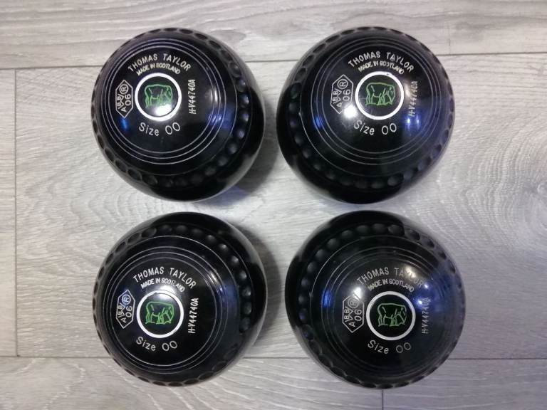 Lawn Bowls Taylor Vector, Size 00.