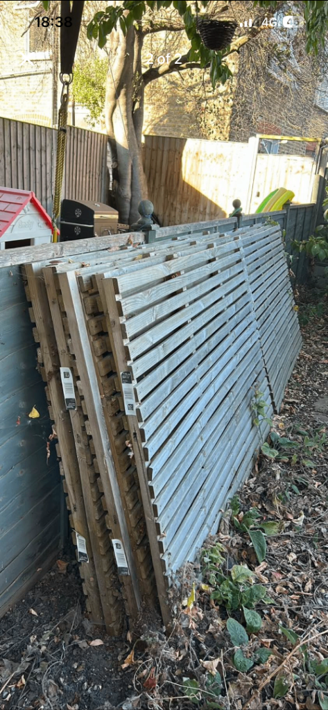 12 x New Forest Slatted Fence Panels 1.2M x 1.8M – Unused