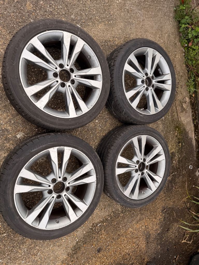 Mercedes alloy wheels 