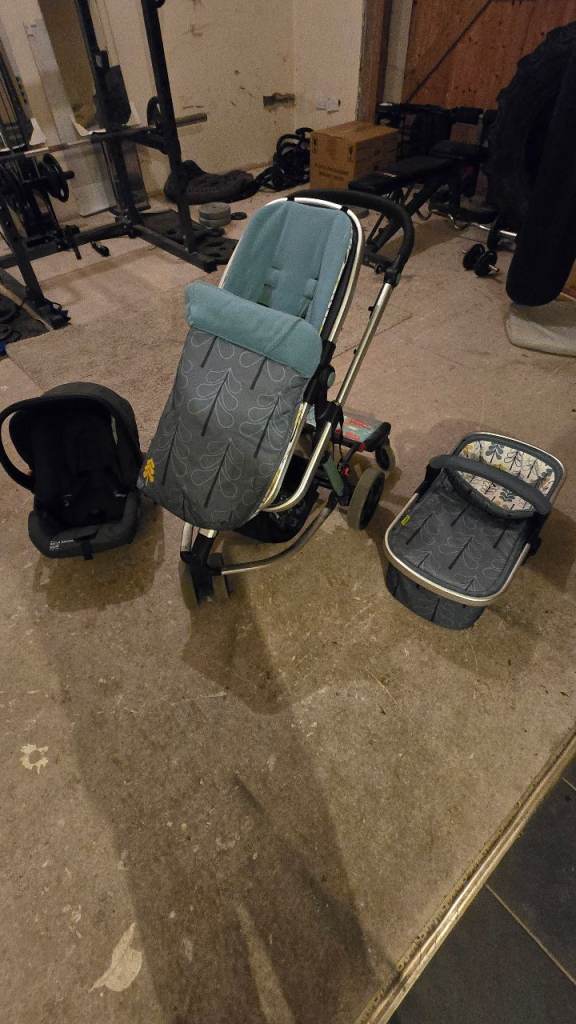 image for Cossato traval system with buggy board 