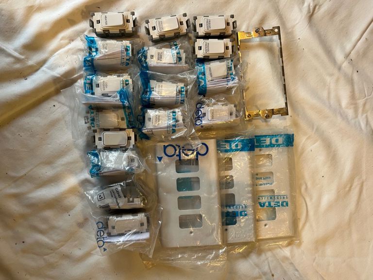 Deta Grid Switches & Accessories