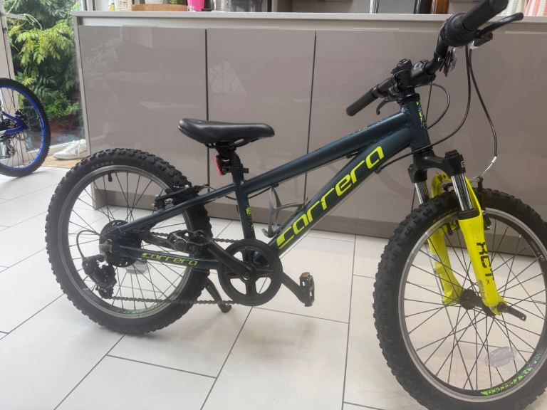 20inc carrera bike 