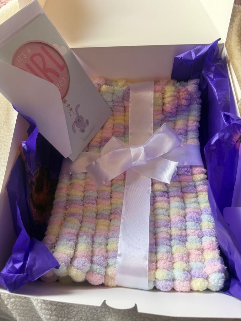 Beautiful car seat Pom Pom blanket 