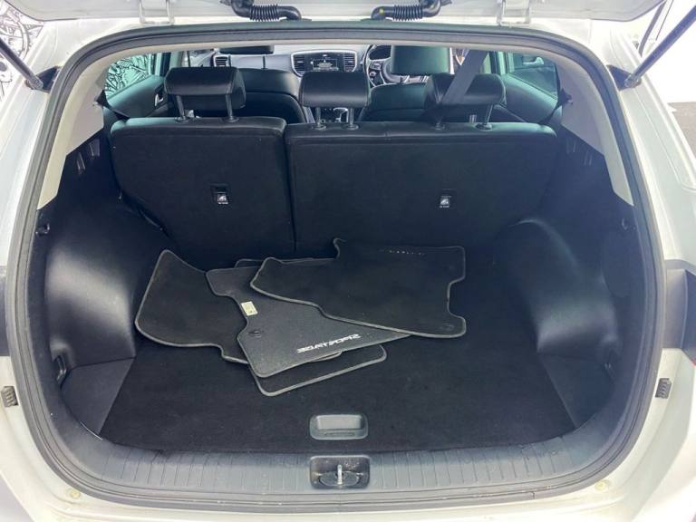 2019 Kia Sportage 1.6 T-GDi 4 SUV 5dr Petrol DCT AWD Euro 6 (s/s) (174 bhp) ESTATE Petrol Automatic