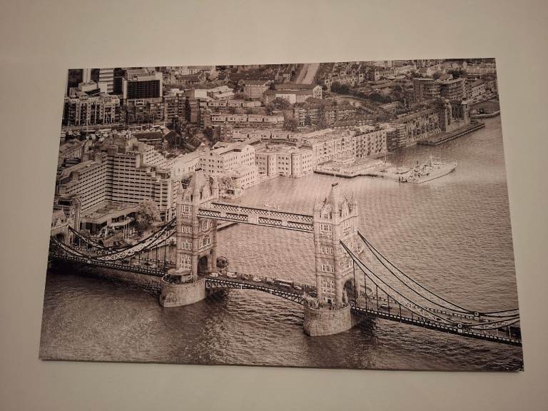 90cm x 60cm canvas London Tower Bridge