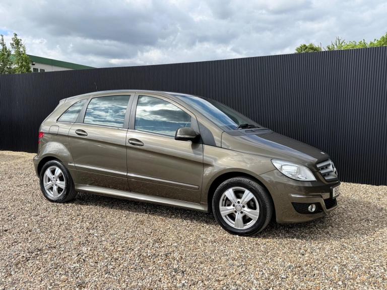  Mercedes-Benz B Class 2.0 B180 CDI SE CVT 5dr Diesel Automatic