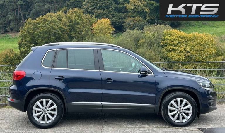 2014 Volkswagen Tiguan 2.0 TDI BlueMotion Tech Match SUV 5dr Diesel Manual 2WD Euro 5 (s/s) (140 ...