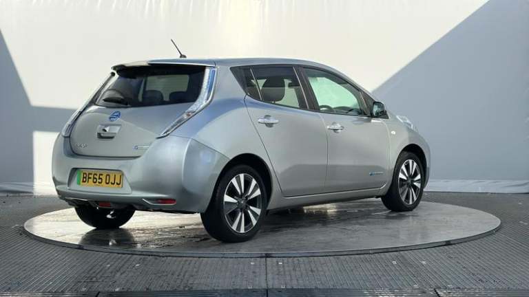 2015 Nissan Leaf 80kW Tekna 24kWh 5dr Auto HATCHBACK ELECTRIC Automatic