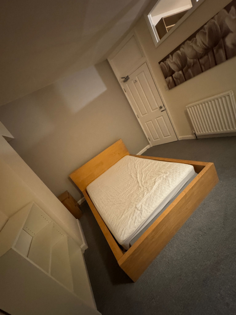 Spacious & Cosy double room for rent CV1 4AR