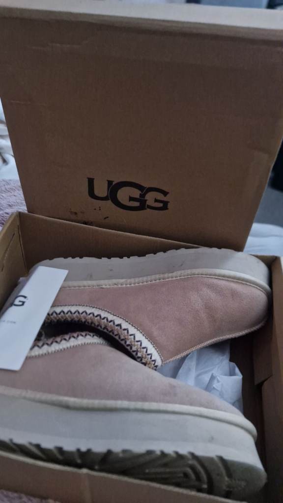 image for Ugg shoes