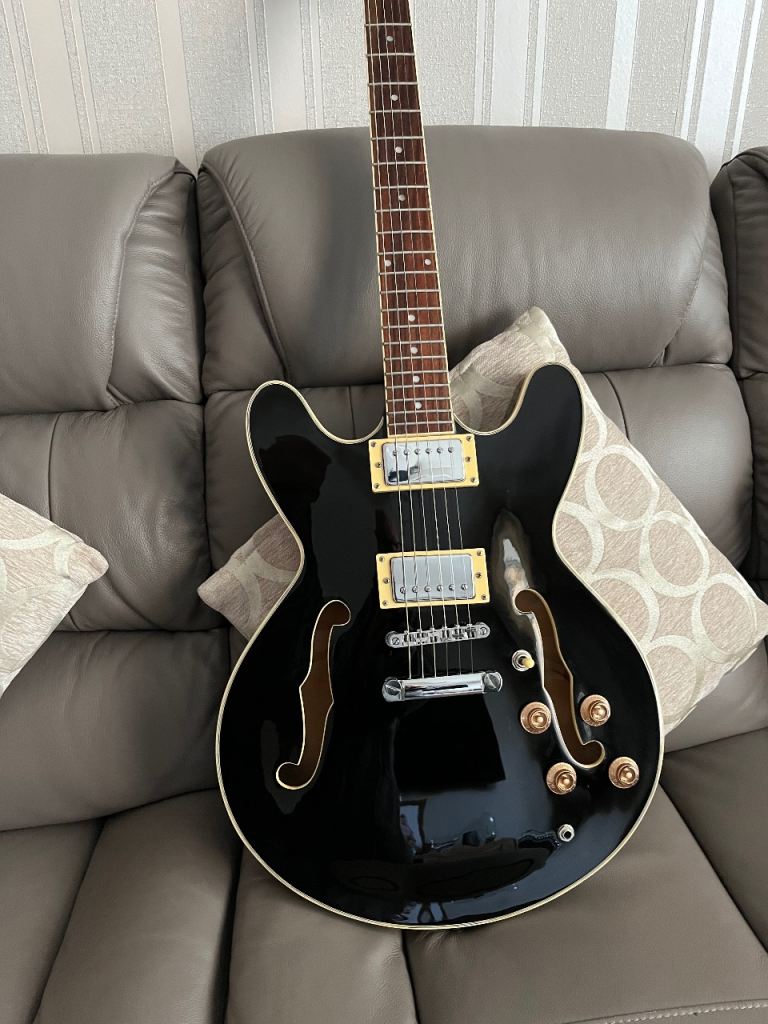 Gibson 335 copy 