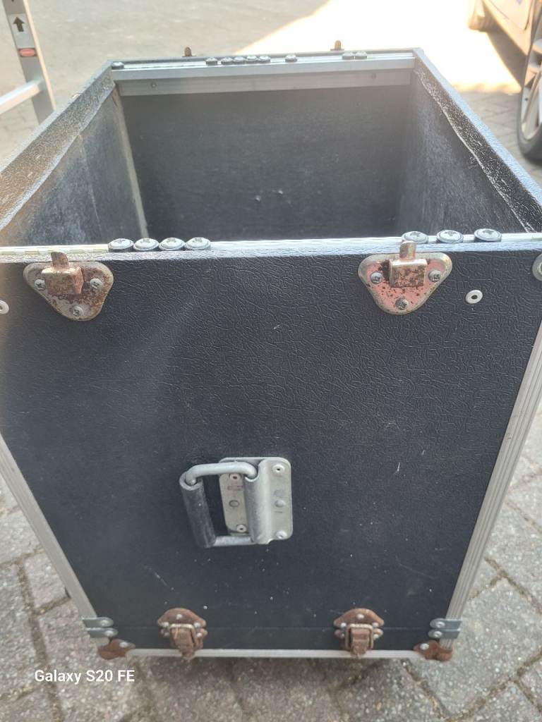 Selection of flight cases