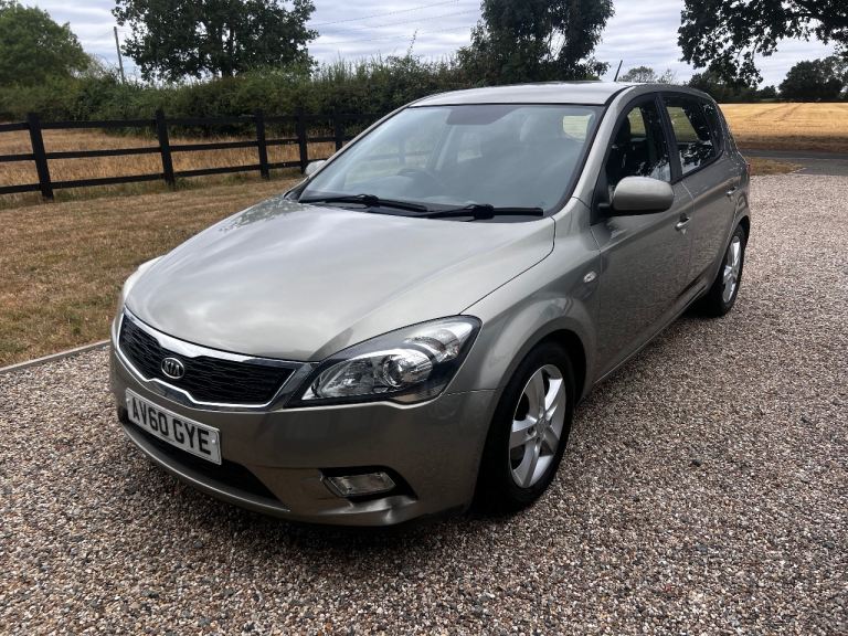 Kia, CEED, Hatchback, 2010, Manual, 1591 (cc), 5 doors