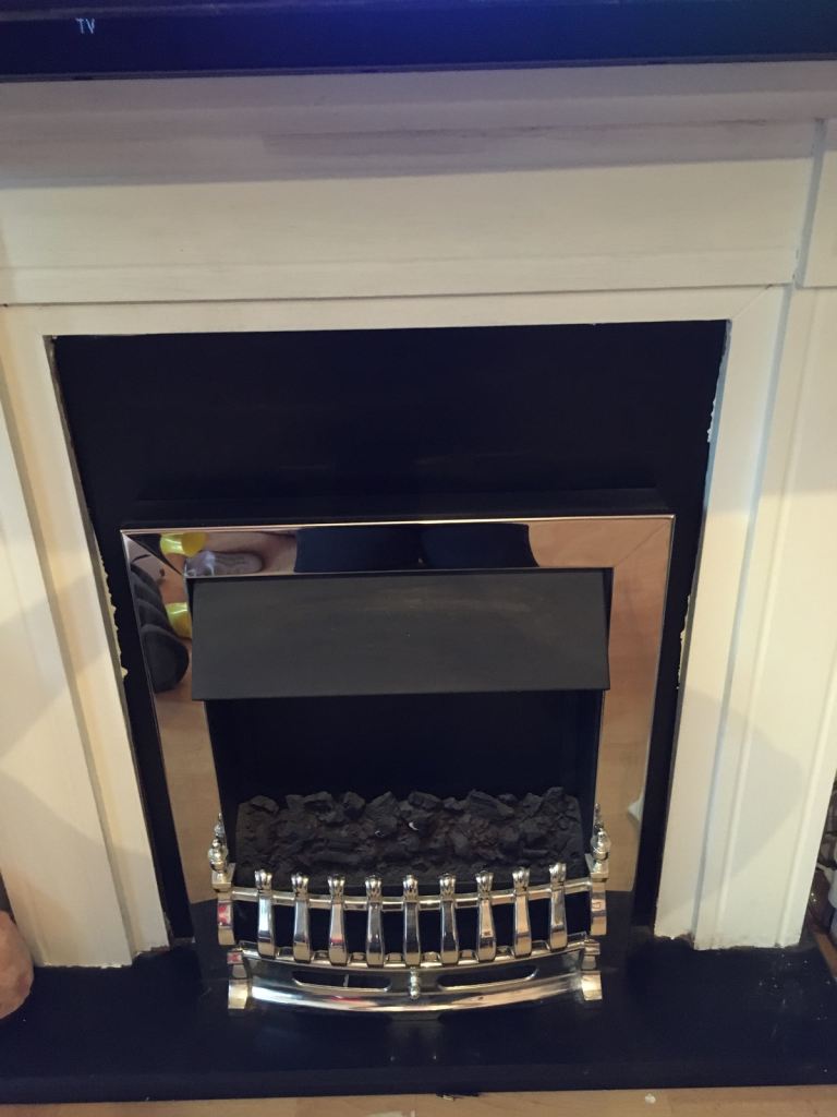 Electric fire and fireplace 