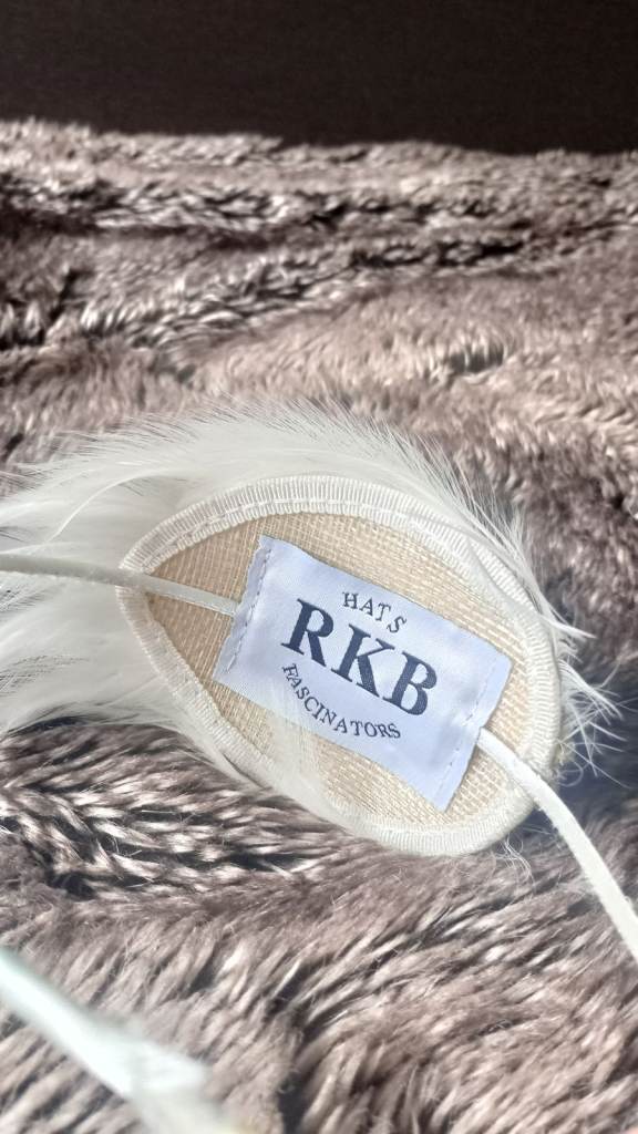 Vintage looking Bridal Head piece 