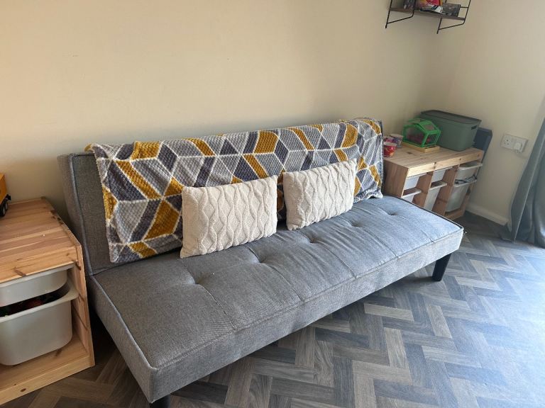 Futon sofa bed