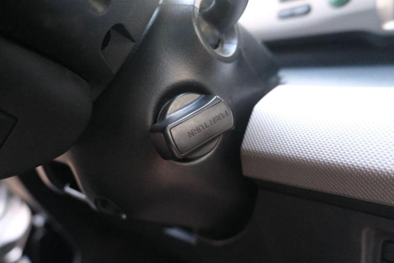 2025 Honda Freed Hybrid - 1 Owner HYBRID ELECTRIC Automatic