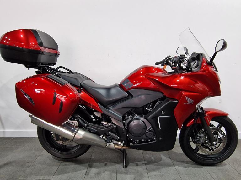 2016 Honda CBF1000, Full Honda Luggage Heated Grips TomTom Nav Mount Givi Screen