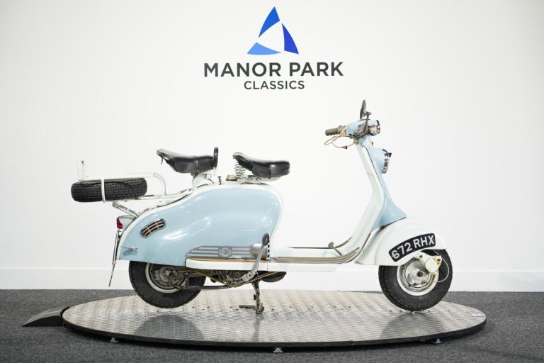 1958  LAMBRETTA LD150  Manual