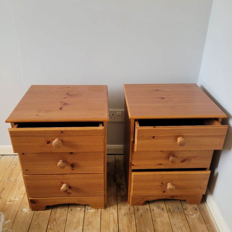 Pine bedside cabinets 