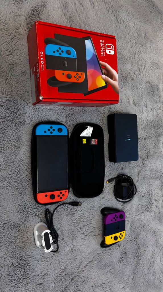 Nintendo Switch OLED Bundle