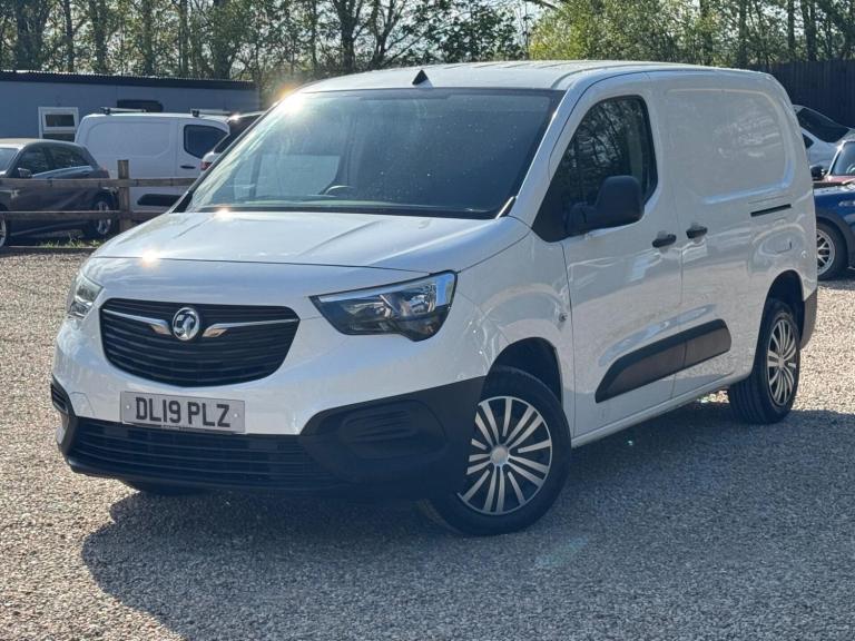 2019 Vauxhall Combo 1.6 Turbo D 2300 Edition L2 H1 Euro 6 (s/s) 6dr Panel Van Diesel Manual
