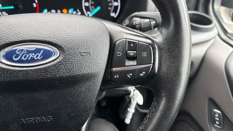 2020 Ford Transit Custom 2.0 EcoBlue 130ps Low Roof Limited Van PANEL VAN DIESEL Manual