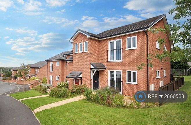 2 bedroom flat in Berwig Court, Coedpoeth, Wrexham, LL11 (2 bed) (#2866538)
