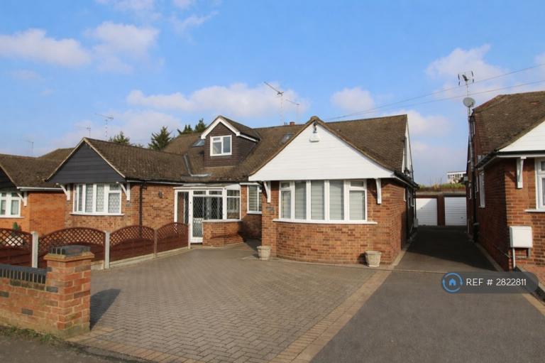 4 bedroom house in Oliver Road, Brentwood, CM15 (4 bed) (#2822811)