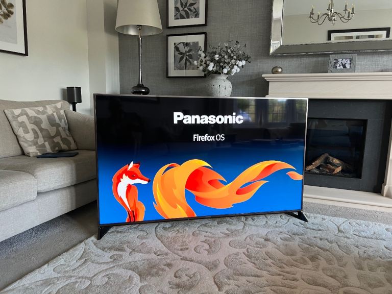 Panasonic 65” Viera Smart TV Excellent Condition 