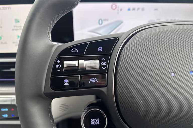 2025 Hyundai IONIQ 6 168kW Ultimate 77kWh 4dr Auto SALOON ELECTRIC Automatic