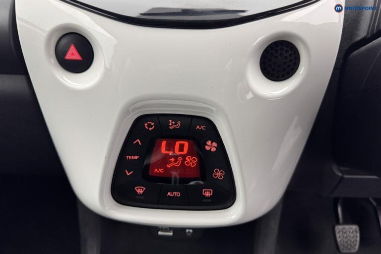 2019 Toyota AYGO 1.0 VVT-i X-Trend 5dr x-shift HATCHBACK PETROL Automatic