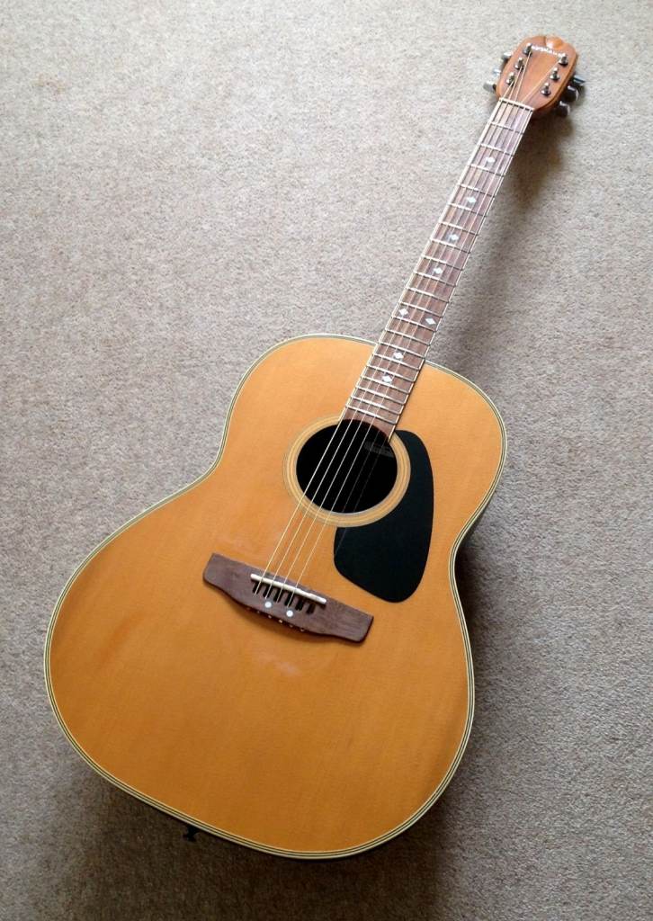 90`s Vintage electro-acoustic guitar with bowl back made in Korea *PRICE DROP £100 THIS WEEKEND ONLY