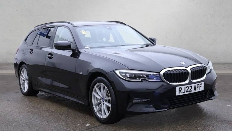 2022 BMW 3 Series 2.0 330e 12kWh SE Pro Touring 5dr Petrol Plug-in Hybrid Auto Euro 6 (s/s) ( Est...