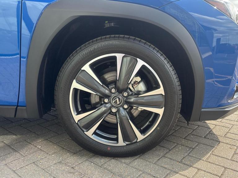 2025 Lexus UX 300h 2.0 Premium Plus 5dr CVT SUV Hybrid Automatic