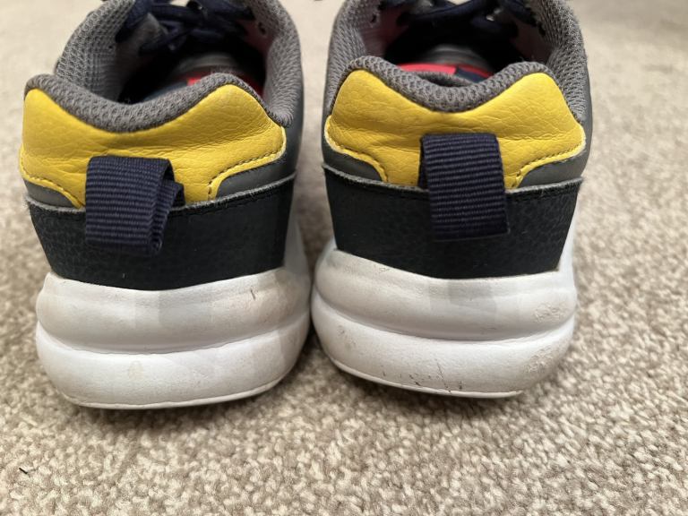 Ralph Lauren Grey Red And Yellow Trainers Size 2 Young Boys 