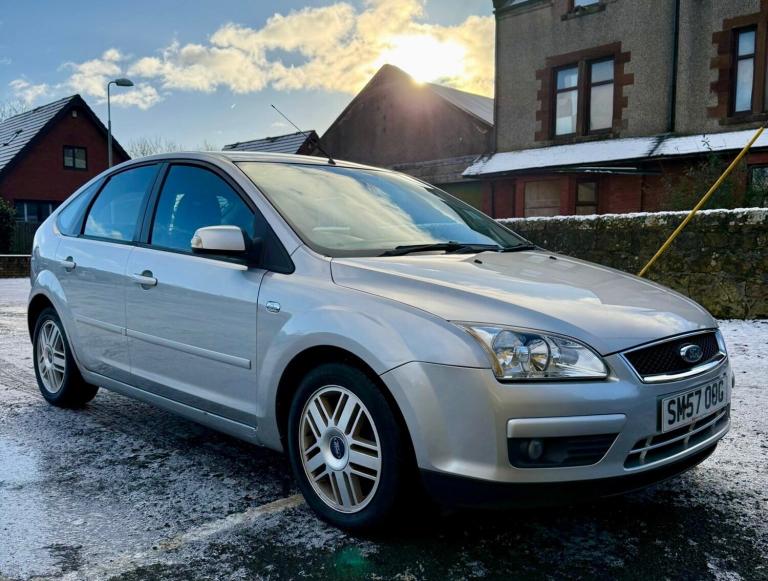 2008 Ford Focus 1.6 Ghia 5dr Auto HATCHBACK Petrol Automatic