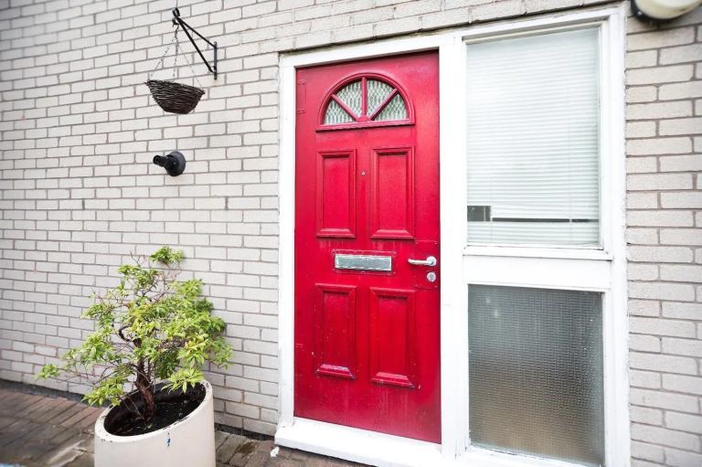 3 DOUBLE BEDROOM HOUSE TO RENT